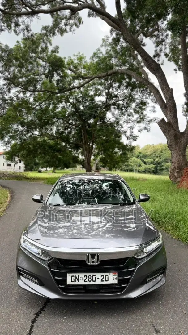 Honda Accord LX (1.5L 4cyl Turbo CVT) 2019 Silver