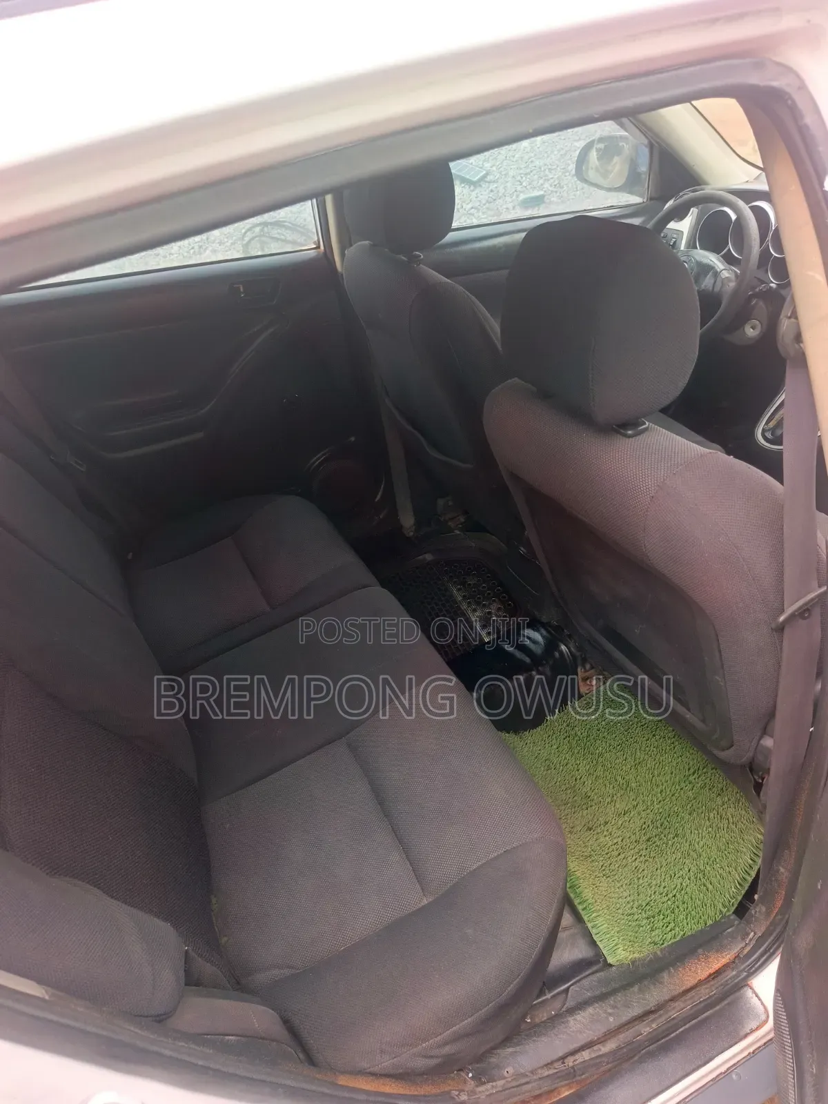 Pontiac Vibe 2007 White