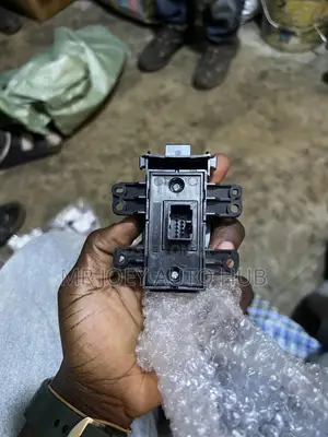Honda HRV 2018-2022 Electronics Packing Brake Switch