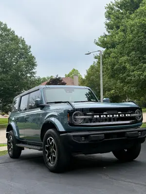 Ford Bronco 2022 Blue