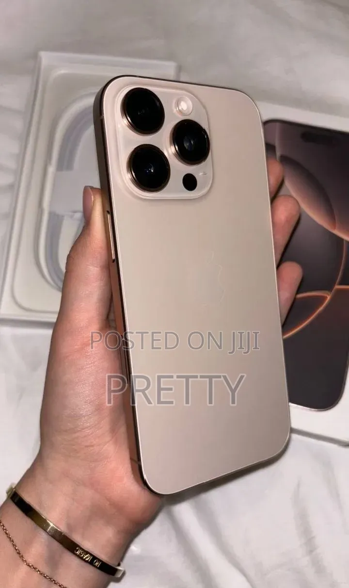 New Apple iPhone 16 Pro Max 256 GB Black