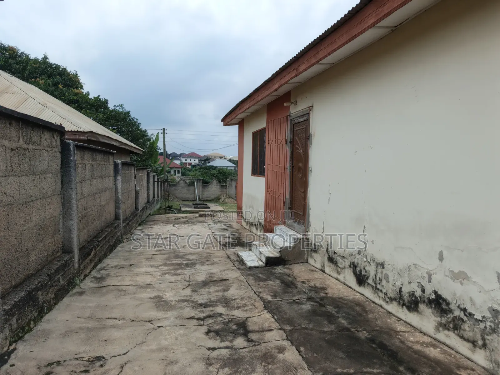4bdrm House in Kwabre, Kumasi Metropolitan for sale