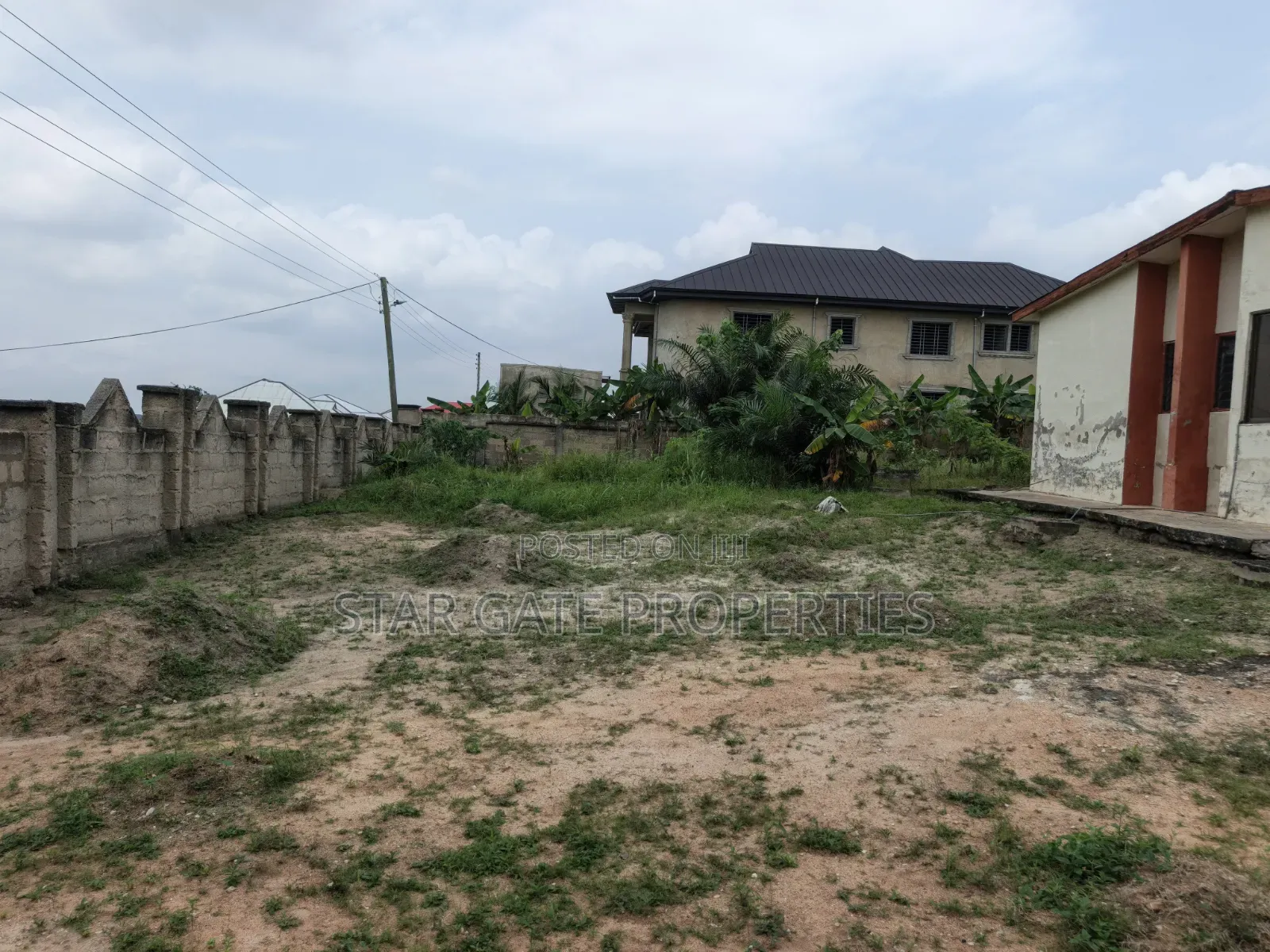 4bdrm House in Kwabre, Kumasi Metropolitan for sale