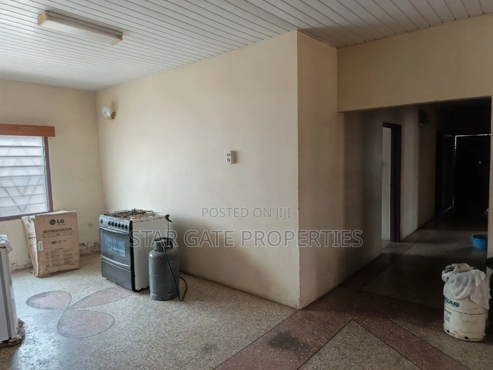 4bdrm House in Kwabre, Kumasi Metropolitan for sale