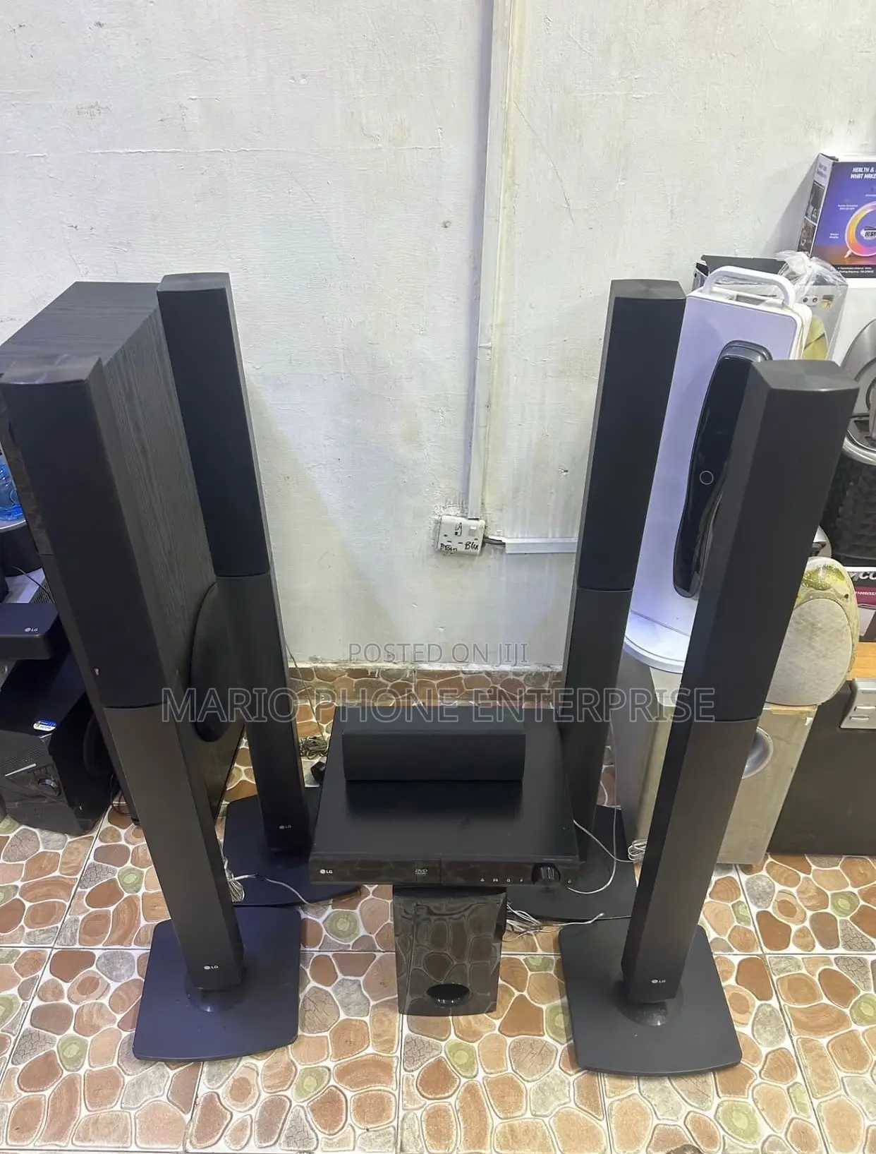 LG Home Theater LHD-457 5.1channel