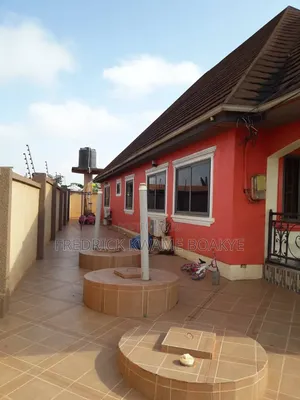 Furnished 4bdrm House in Brother K Estate, Kumasi Metropolitan for sale