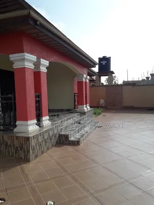 Furnished 4bdrm House in Brother K Estate, Kumasi Metropolitan for sale
