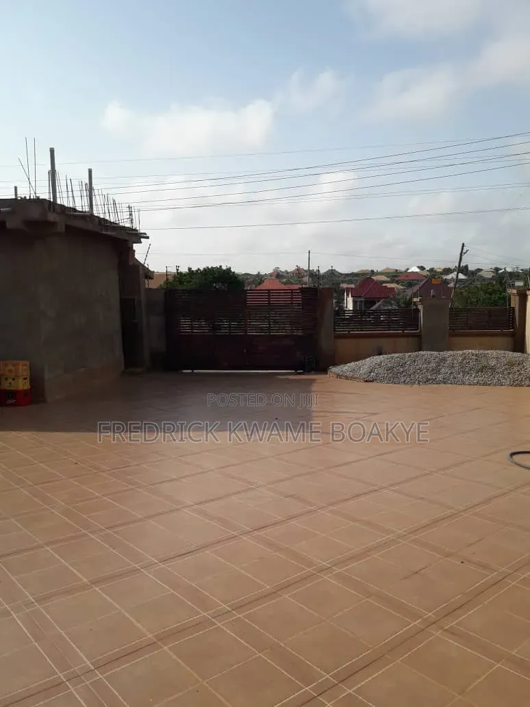 Furnished 4bdrm House in Brother K Estate, Kumasi Metropolitan for sale