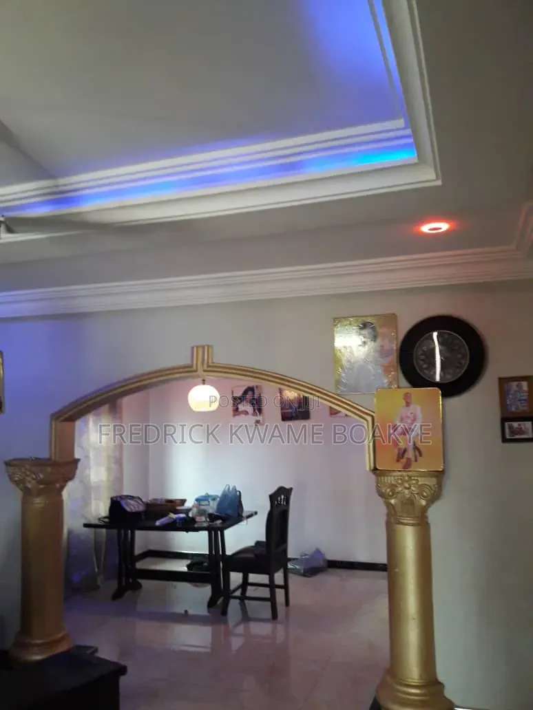 Furnished 4bdrm House in Brother K Estate, Kumasi Metropolitan for sale