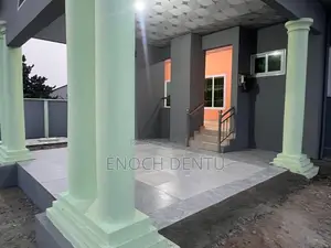 4bdrm House in Pokuase for sale