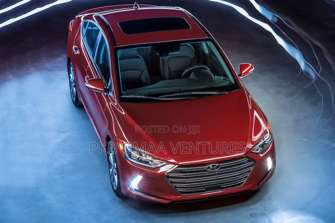 Hyundai Elantra 2018 Red