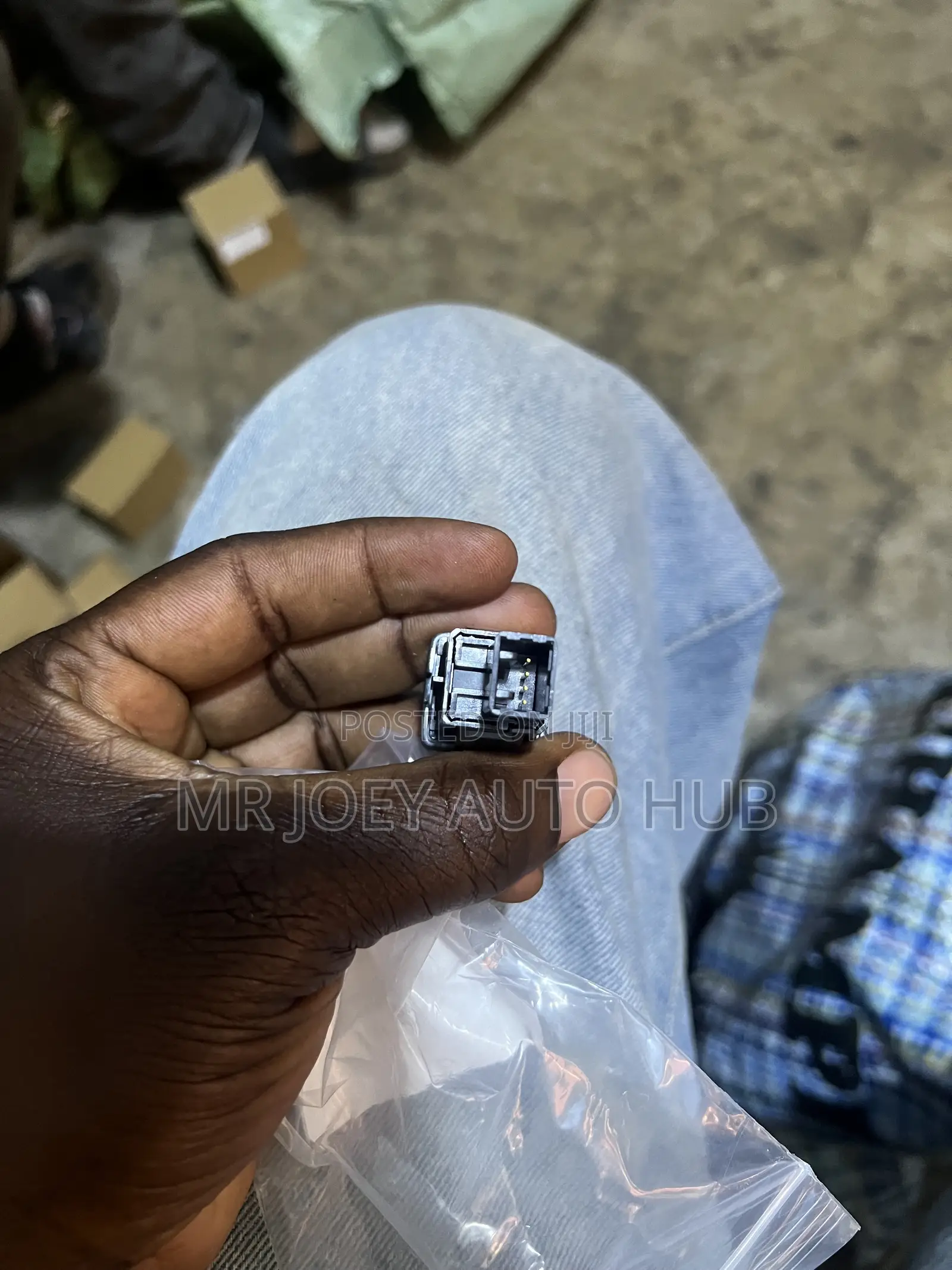 Honda Accord | CRV | CIVIC Boot Control Switch