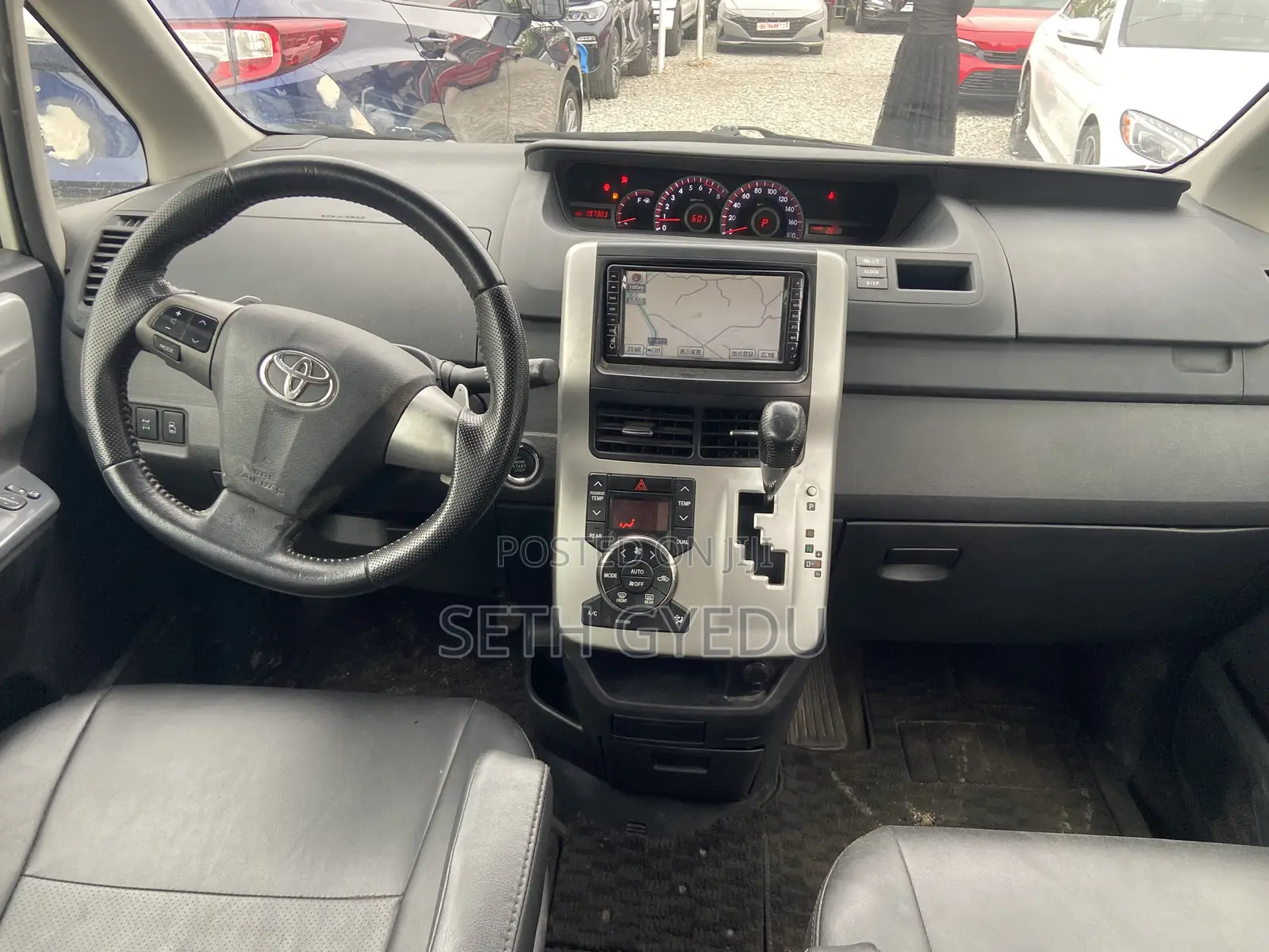 Toyota Voxy 2012 White