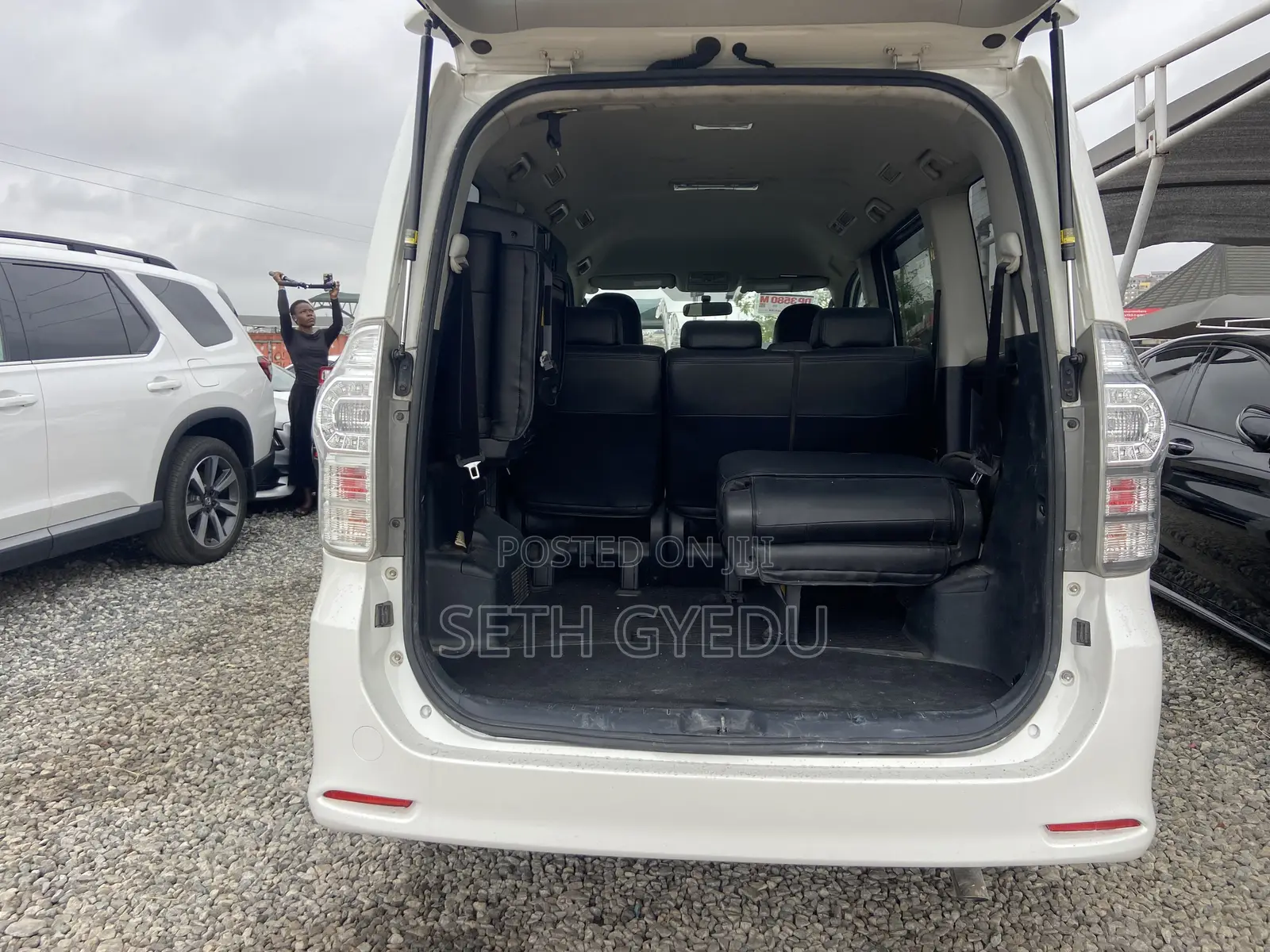 Toyota Voxy 2012 White