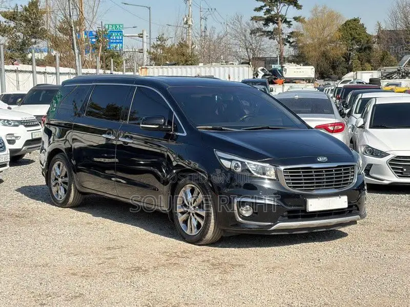 Kia Carnival 2017 Black