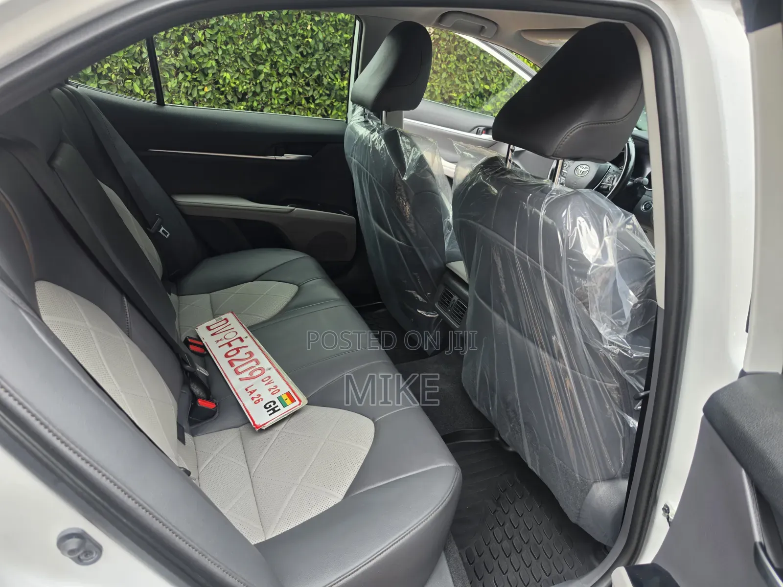 Toyota Camry 2019 White