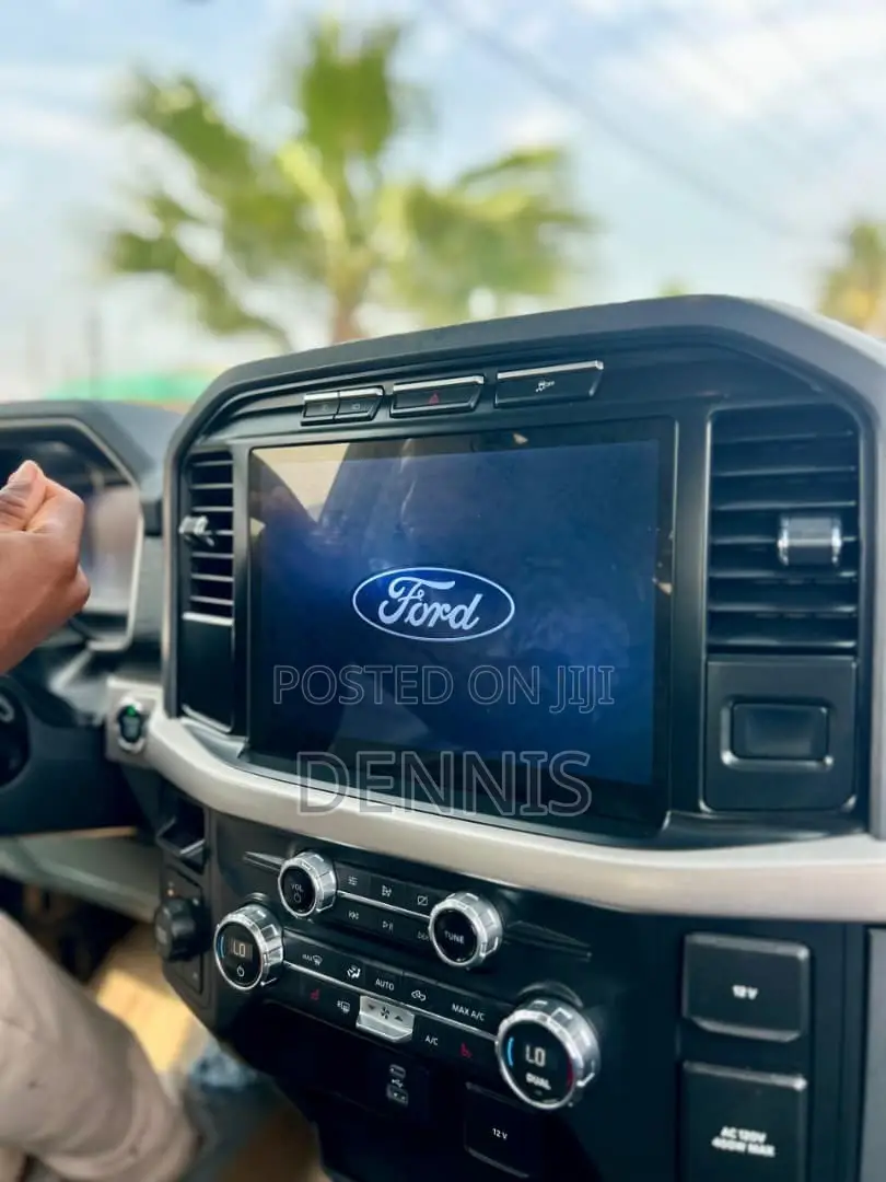 Ford F-150 XLT 2021 White