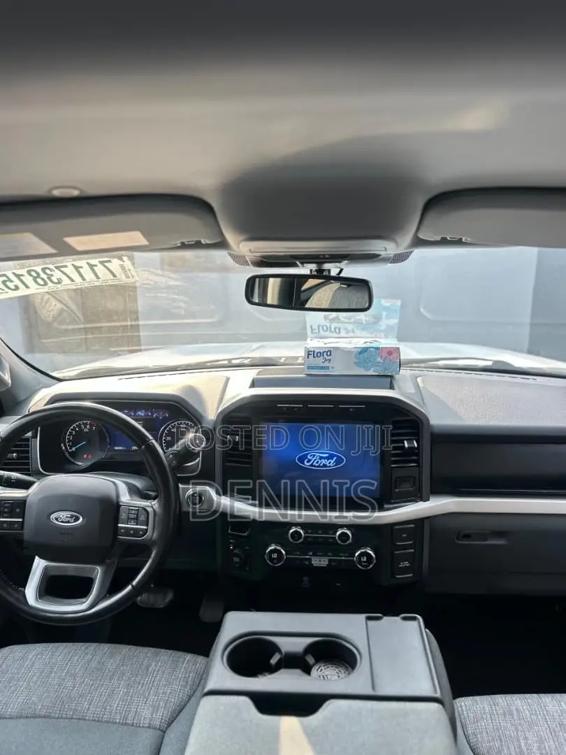 Ford F-150 XLT 2021 White