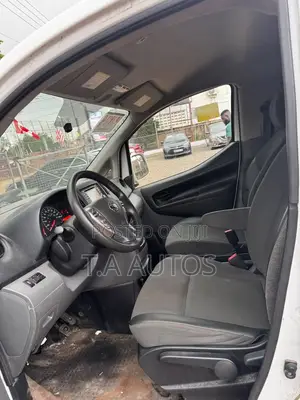 Nissan NV200 2019 White