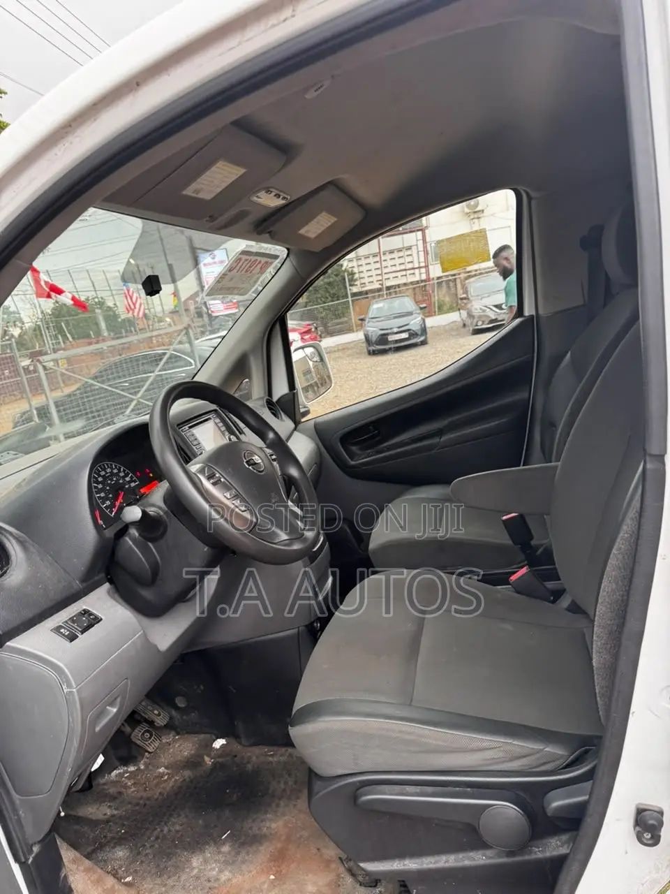 Nissan NV200 2019 White