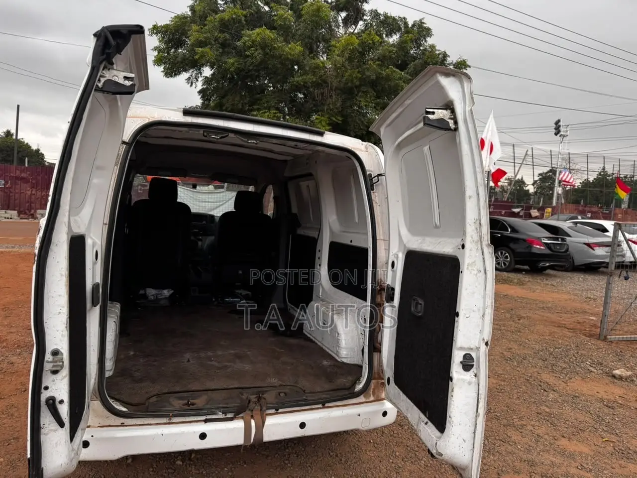 Nissan NV200 2019 White
