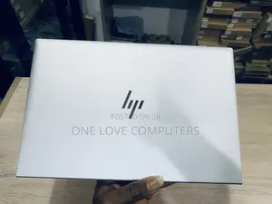 Laptop HP EliteBook 845 G8 16GB AMD Ryzen 3 SSD 256GB