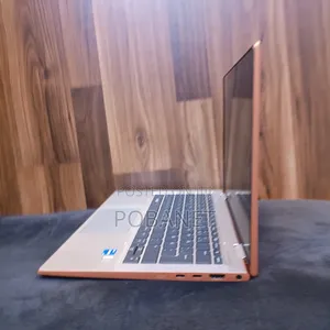 New Laptop HP EliteBook 830 G8 16GB Intel Core i5 SSD 256GB