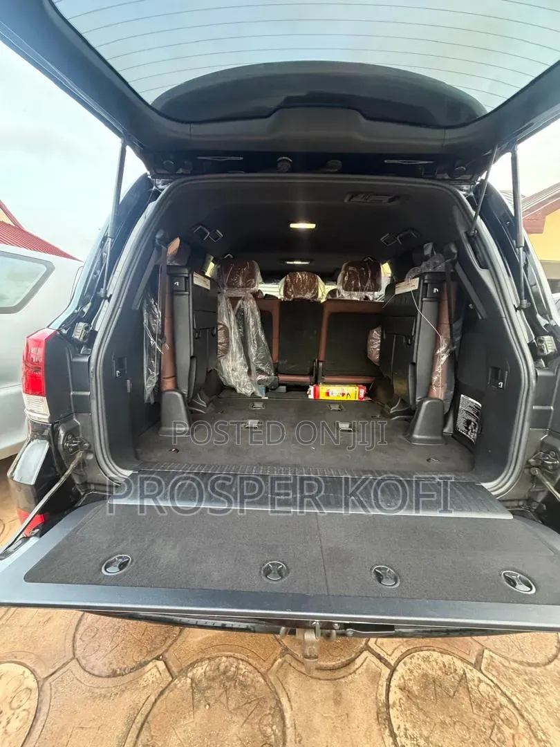 Toyota Land Cruiser 2021 Black