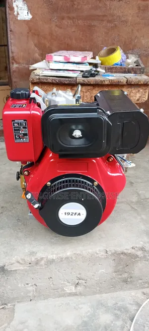 192FA 12HP Diesel Engine. Key Start