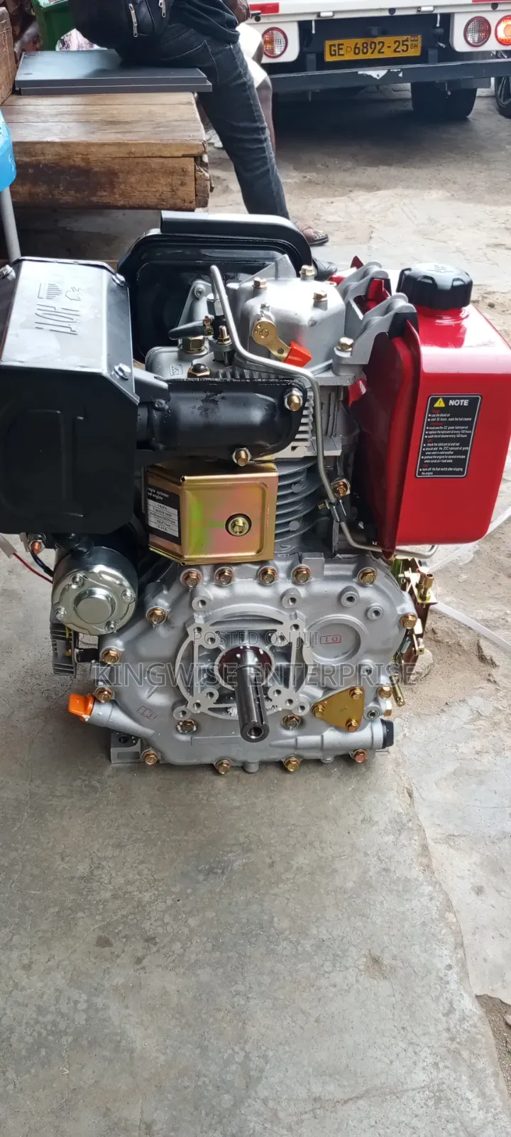 192FA 12HP Diesel Engine. Key Start
