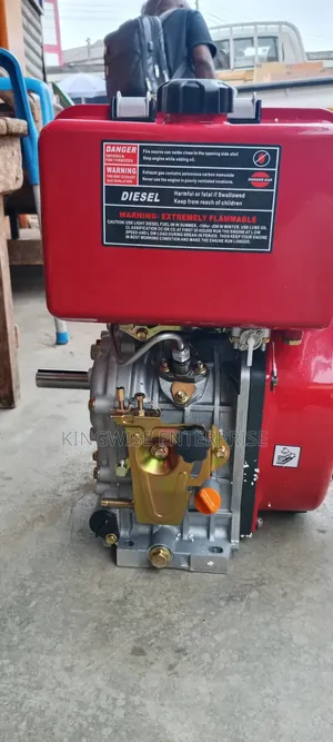 192FA 12HP Diesel Engine. Key Start