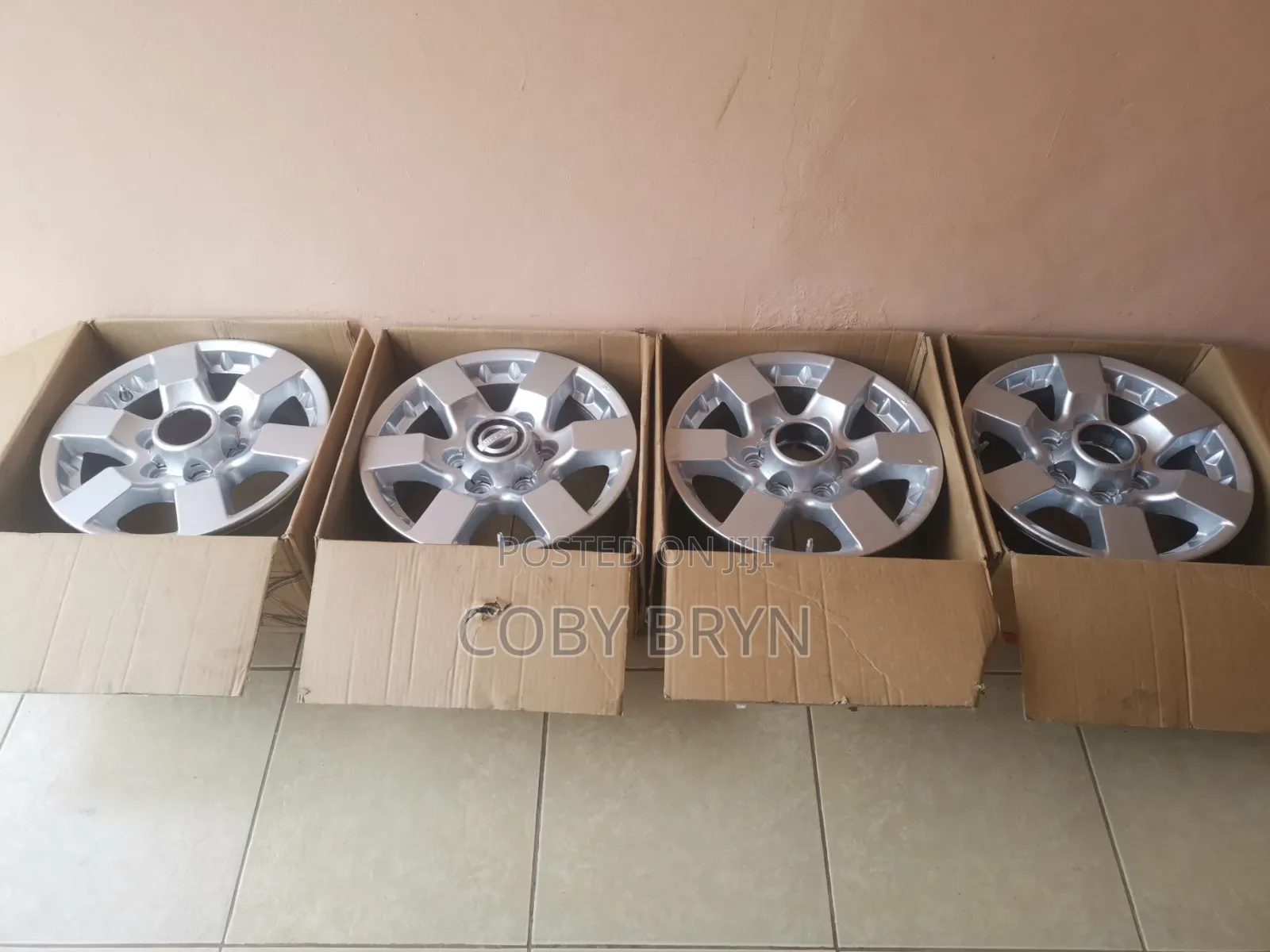 Nissan Hardbody Rims 16", Original