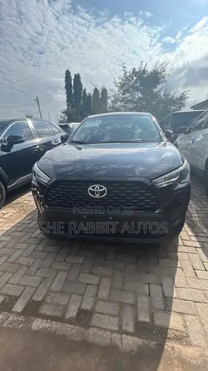 Toyota Corolla Cross 2025 Black