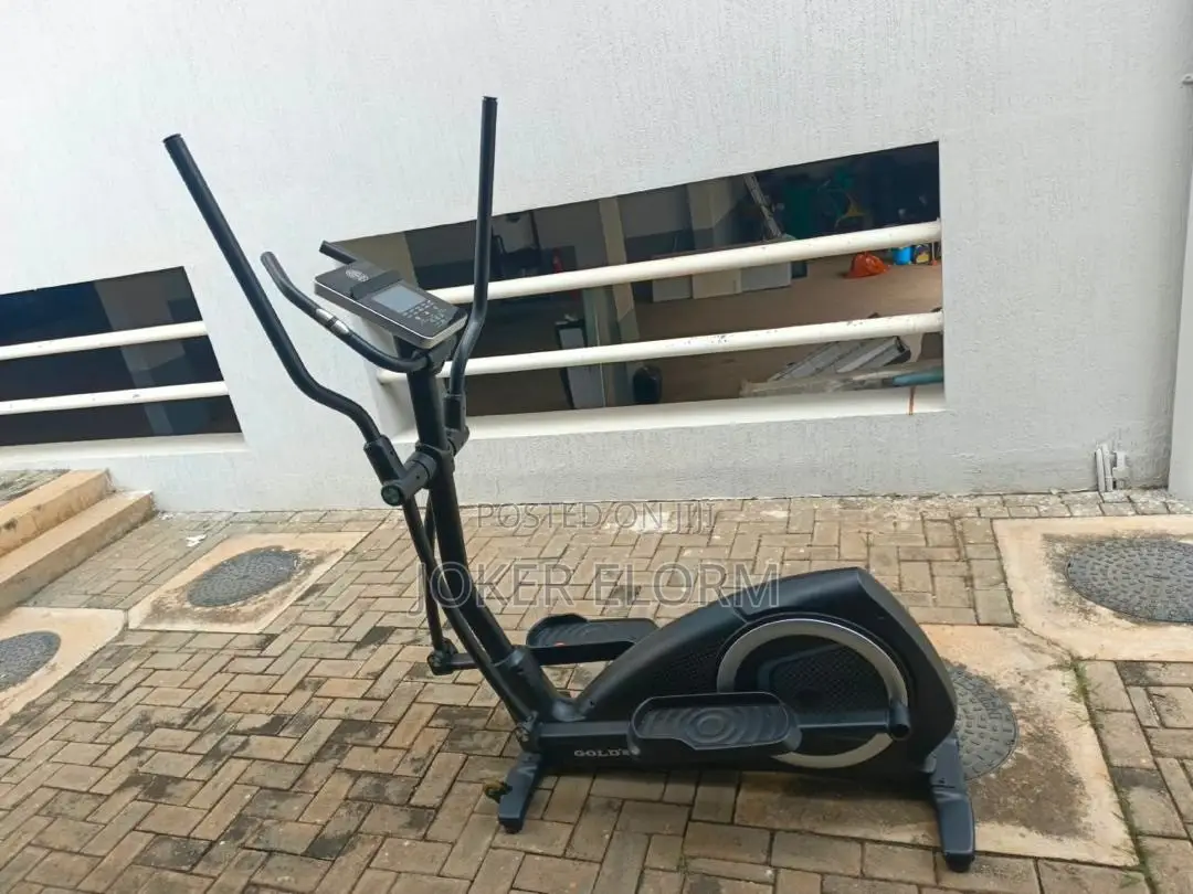 Cross Trainer