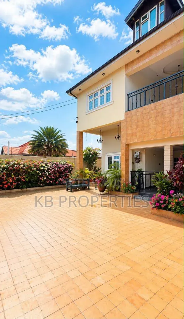 Furnished 2bdrm Apartment in Kb Properties, Baatsona Total for sale