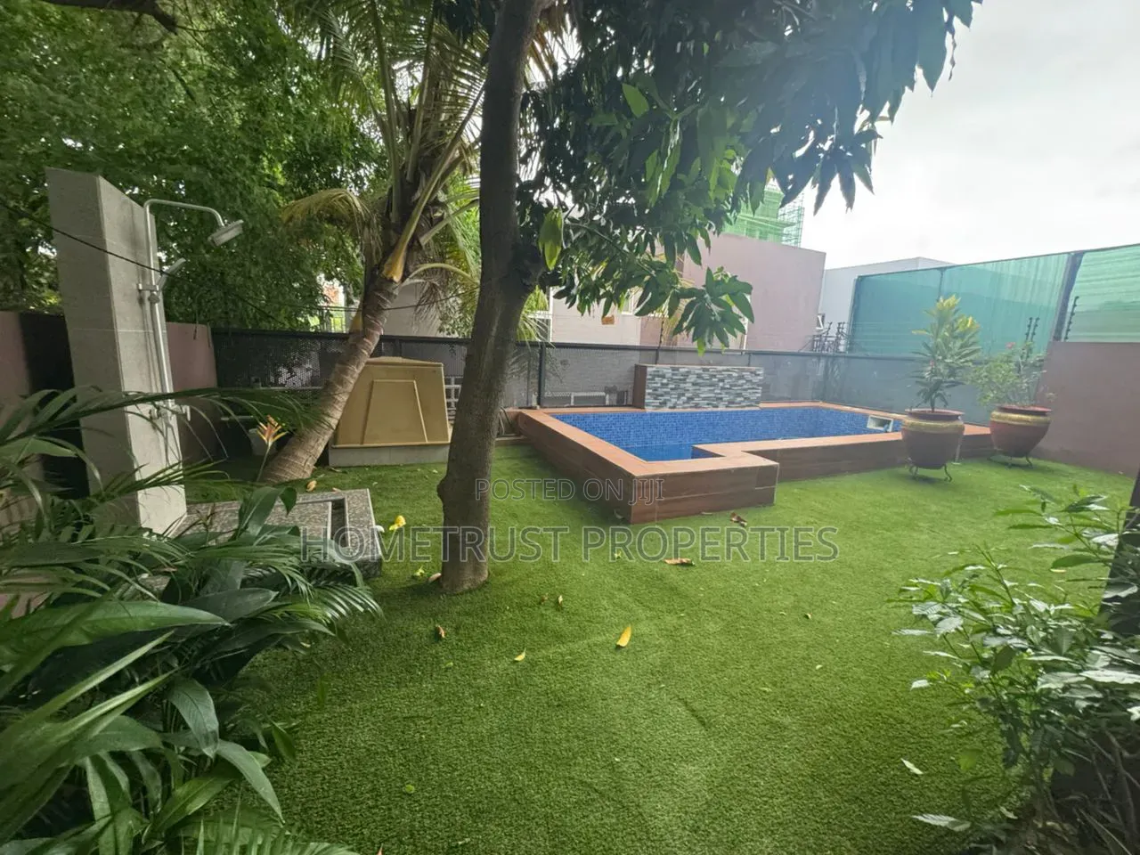 4bdrm Duplex in Airport Residential for rent