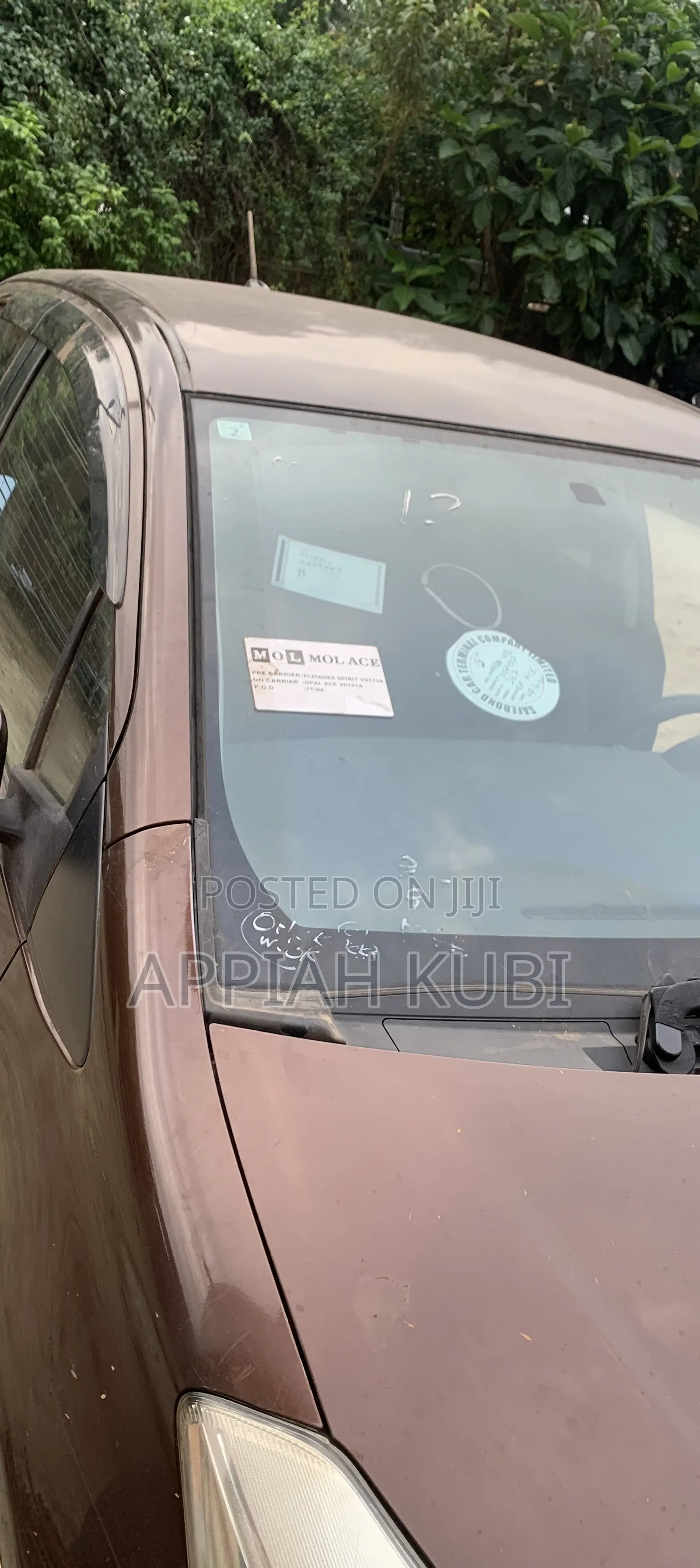 Toyota Vitz 2012 Brown