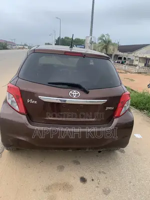 Toyota Vitz 2012 Brown