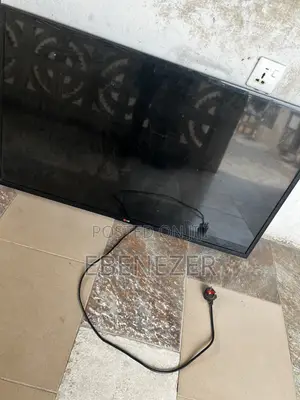 LG Smart TV 45-Inches