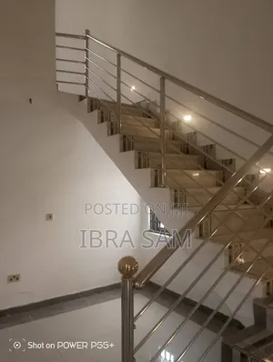 4 Bee Room Self Contain