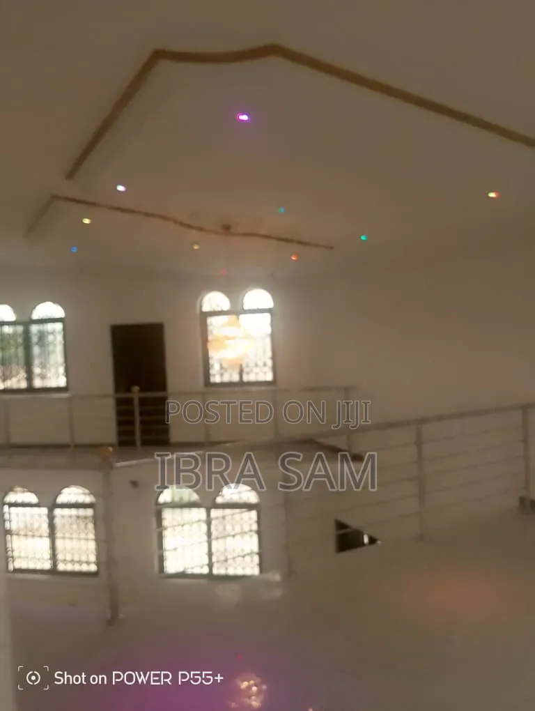 4 Bee Room Self Contain