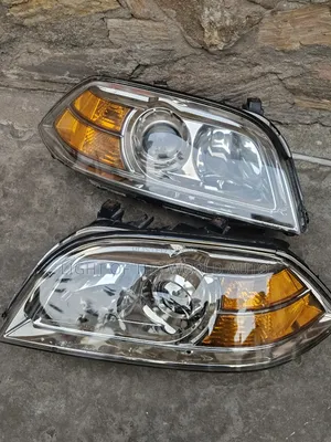 Acura MDX Headlight 05