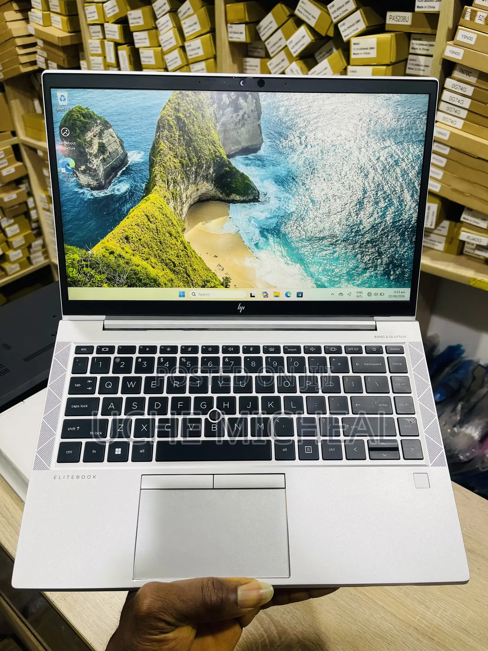 Laptop HP EliteBook 845 G8 16GB AMD Ryzen 3 SSD 256GB