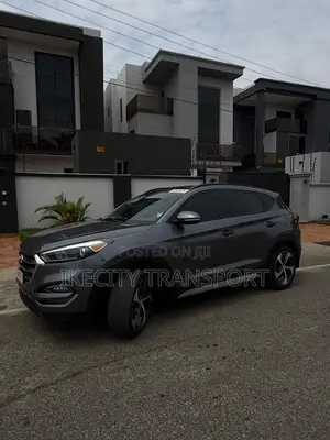Hyundai Tucson Limited AWD 2018 Gray