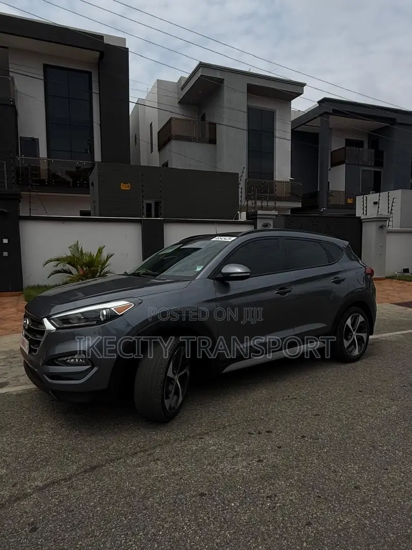 Hyundai Tucson Limited AWD 2018 Gray