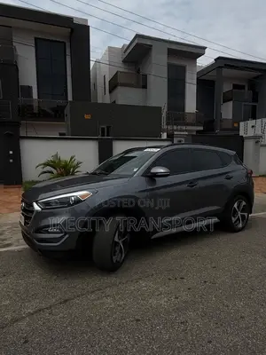 Hyundai Tucson Limited AWD 2018 Gray