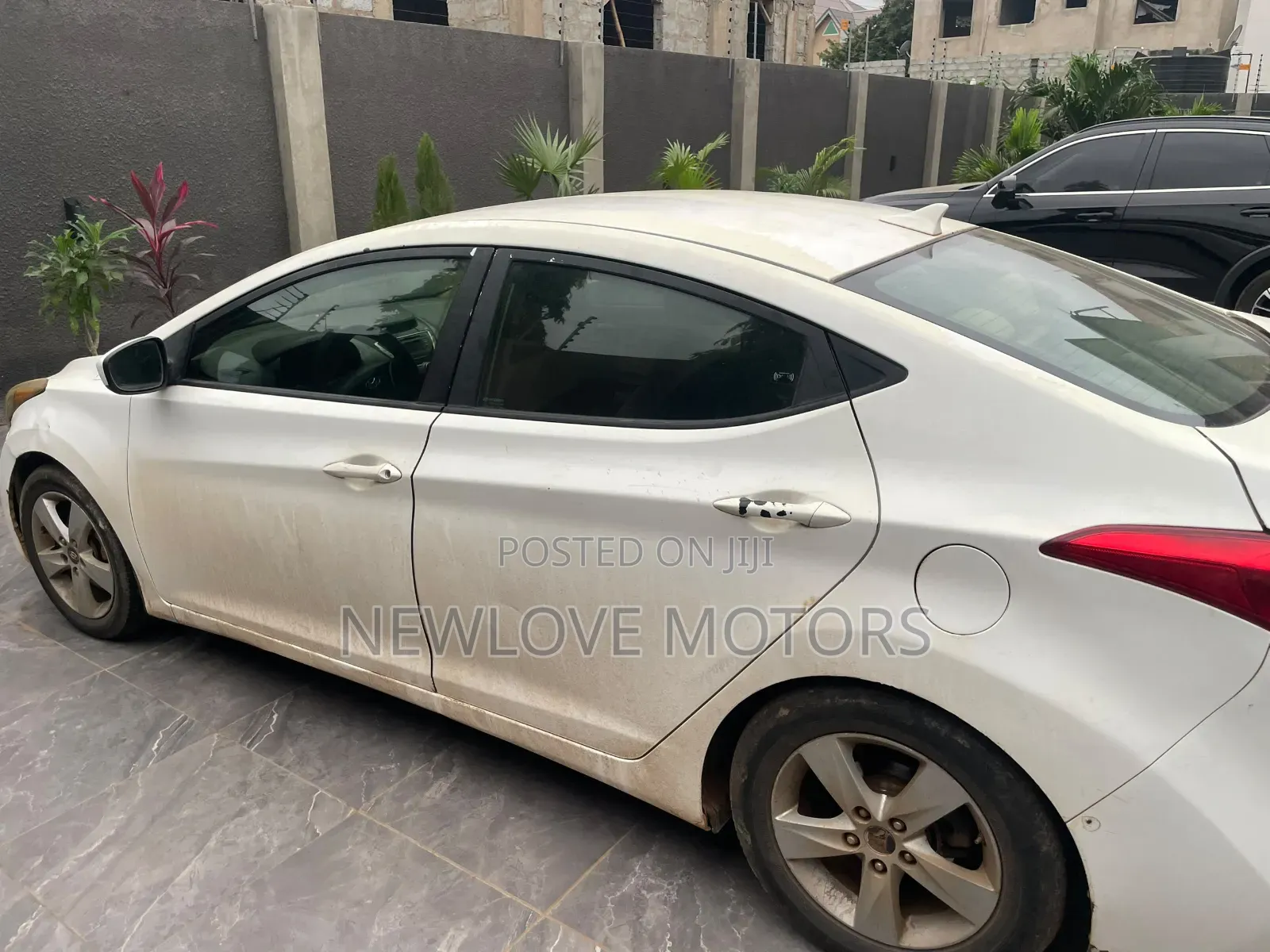 Hyundai Elantra 2013 White