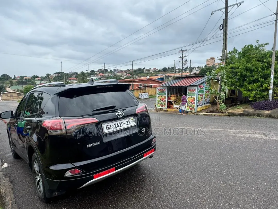 Toyota RAV4 2017 Black