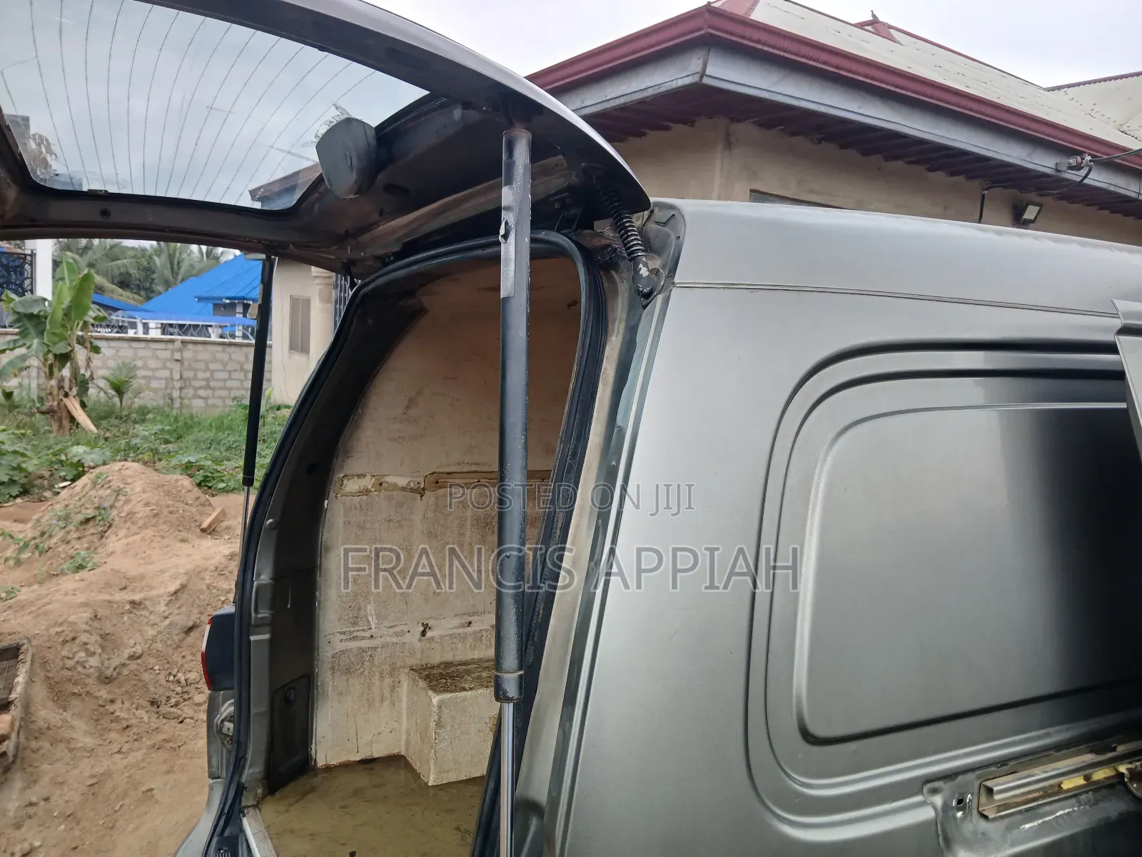 Hyundai H-100 2004 Grey