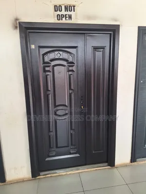 High Quality Black Sed Rough Non Fade One N Half Door